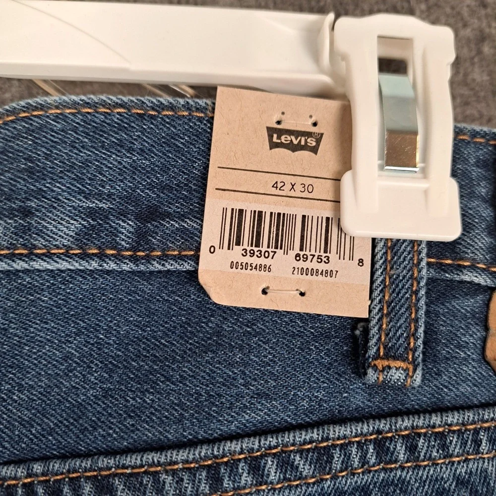Levis tag says